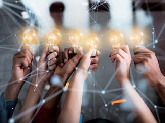 外国是怎么过清明节的？