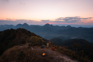 口袋妖怪漆黑的魅影怎么去第二个世界 进入二周目攻略