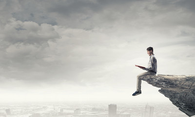 口袋妖怪漆黑的魅影怎么去第二个世界 进入二周目攻略